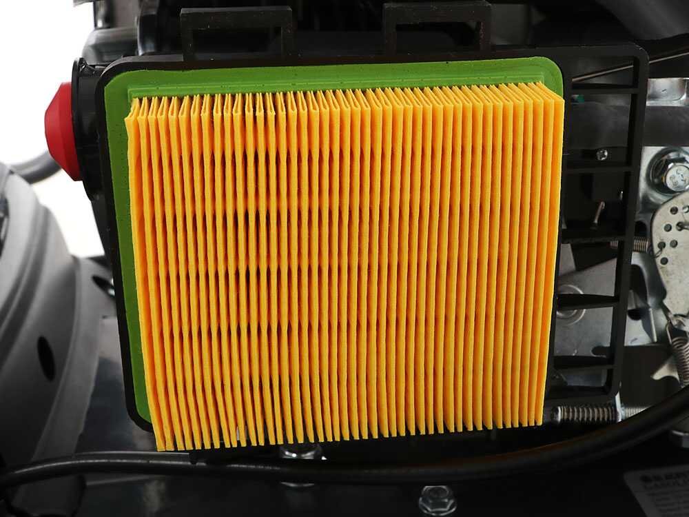balayeuse-thermique-blackstone-gs100v-c-largeur-de-travail-100-cm-avec-bac-de-ramassage-moteur-blackstone-y173v-ohv--16606_14_1557492768_IMG_2719