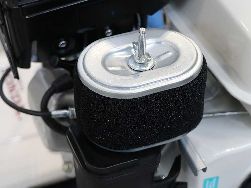 blackstone-ar400-arateur-lames-fixes-moteur-honda-gp200-moteur-honda-gp-200--26912_11_1611908139_IMG_6013c42b54806