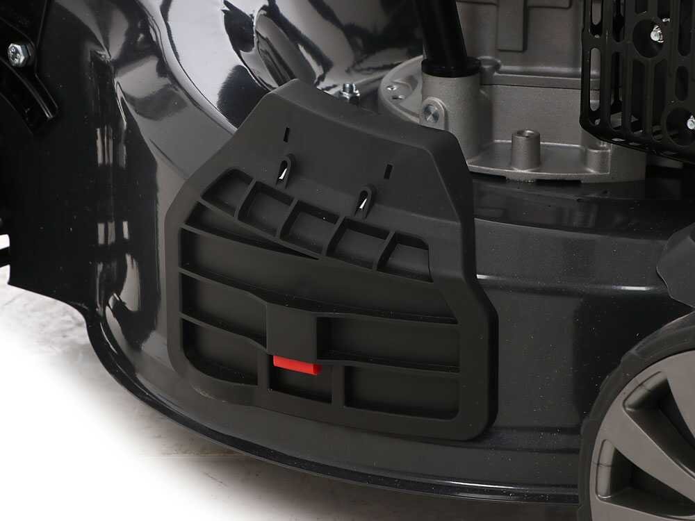 blackstone-sp530-h-deluxe-tondeuse-gazon-thermique-tracte-moteur-honda-gcvx200-quatre-systmes-de-coupe-jection-latrale--16327_30_1555491670_16270_30_1555404528_IMG_0176