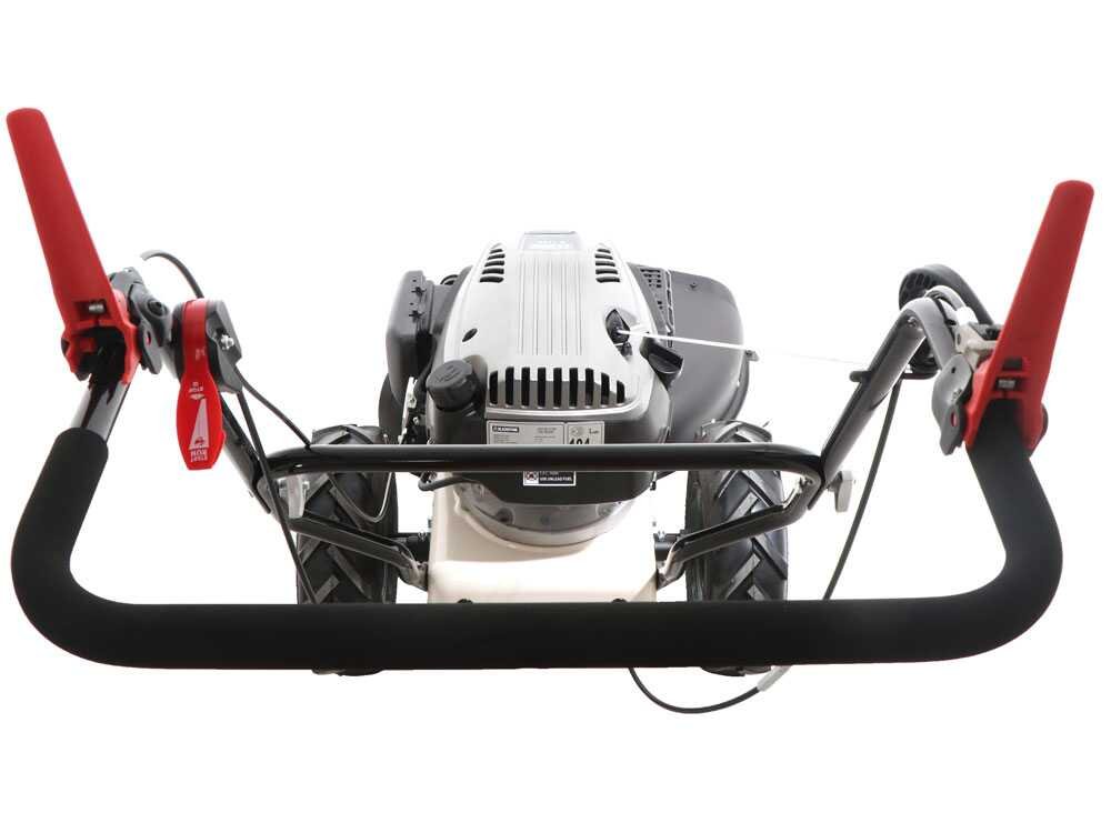 blackstone-wgt-60-173-sp-dbroussailleuse-roues-essence-4-temps-autotracte-commandes-et-guidon--34815_3_1653568367_IMG_628f736f14ae6