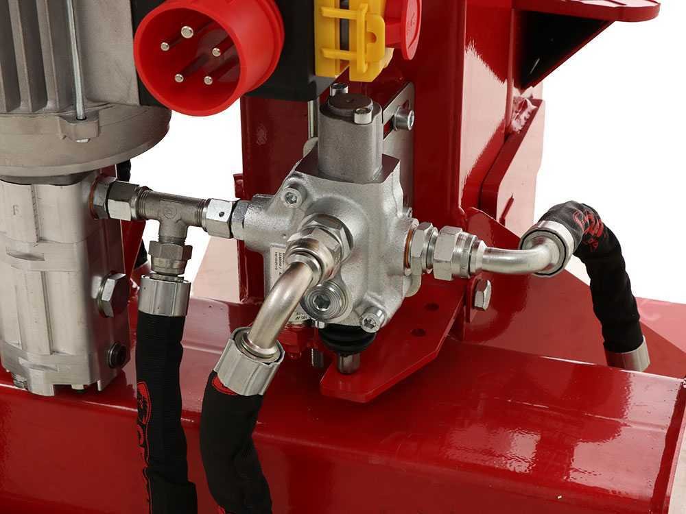 ceccato-bull-sple12-fdp-fendeuse-lectrique-verticale-230v-le-moteur-lectrique--22364_6_1583316758_22352_6_1583252983_IMG_8278