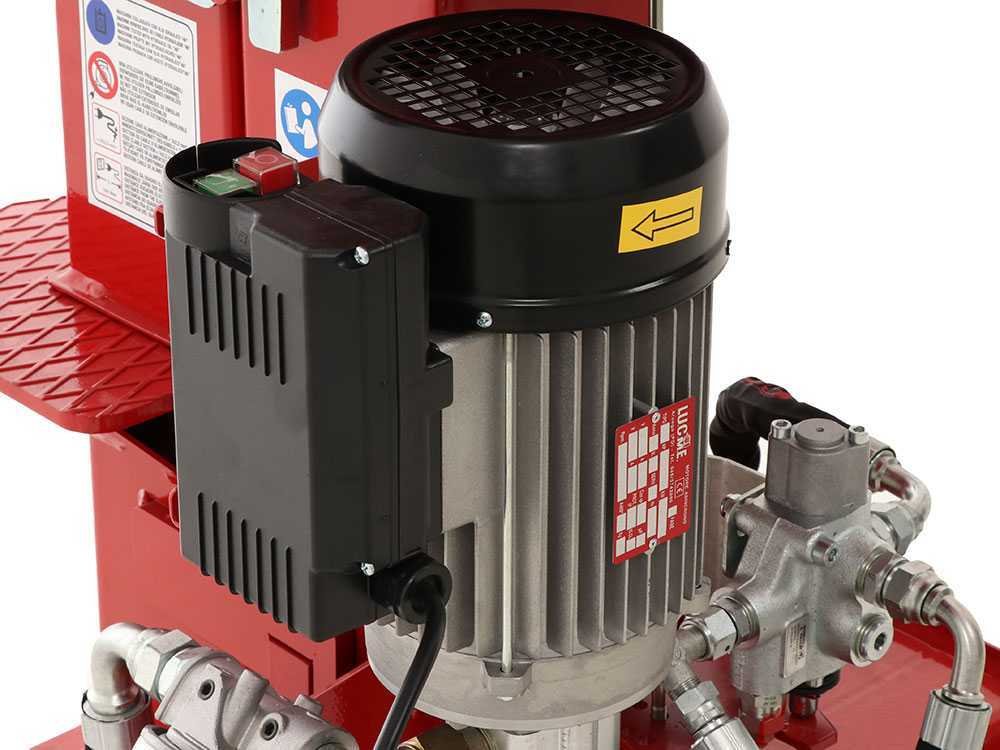 ceccato-bull-sple12-fdp-fendeuse-lectrique-verticale-230v-le-moteur-lectrique--22364_6_1583334499_IMG_8603