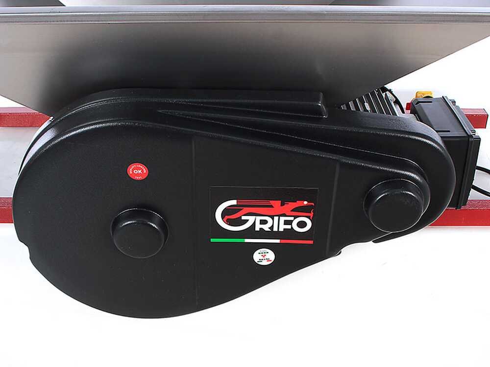 grifo-pmi-18-fouloir-lectrique-en-inox-avec-protections-incluses-fouloir-lectrique-brancard--53719_0_1726749127_IMG_66ec19c7b1d9f