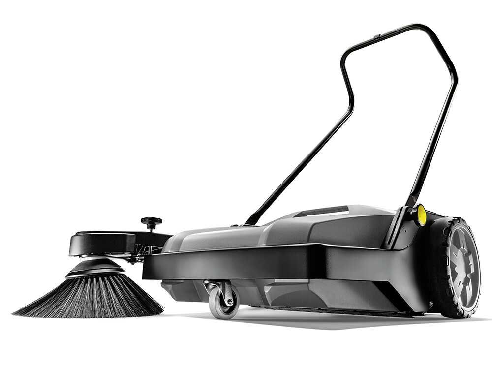 karcher-km-70-15-c-classic-balayeuse-manuelle-pousse-manuelle-avec-bac-de-ramassage-balayeuse-karcher-km-70-15-c-classic--65117_3_1755677505_IMG_68a5834160c91