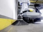 karcher-km-70-30-c-bp-2sb-balayeuse-batterie-avec-bac-de-ramassage-36-v-6-ah–agrieuro_66691_2