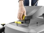 karcher-km-70-30-c-bp-2sb-balayeuse-batteries-avec-bac-de-ramassage-sans-batterie-ni-chargeur–agrieuro_65873_1