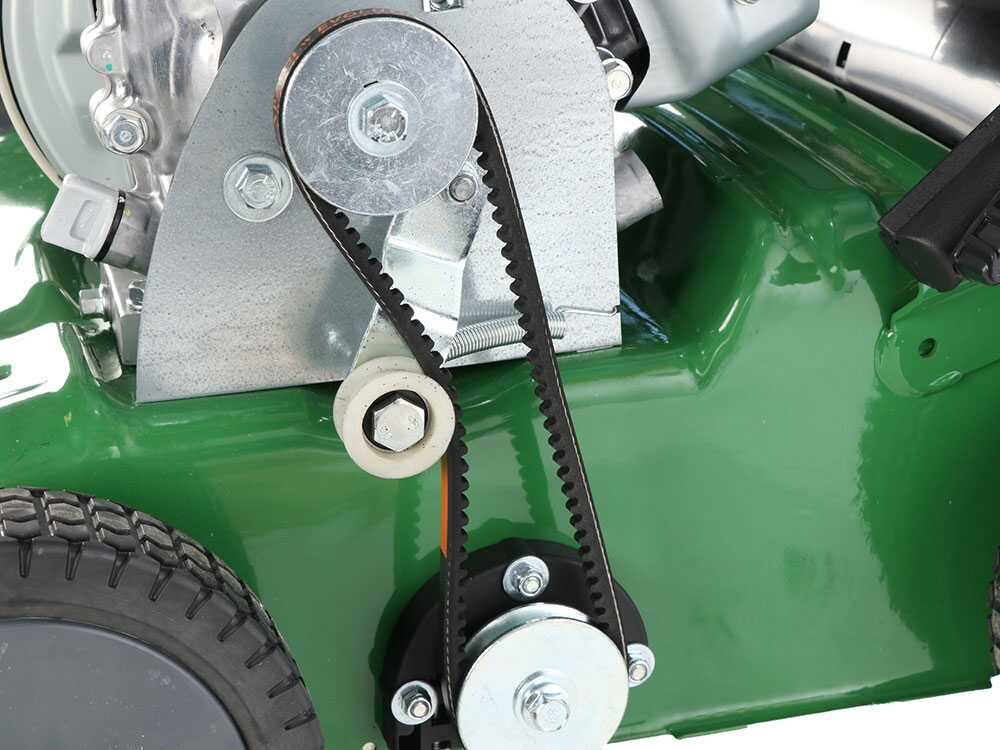 marina-systems-picky-l-balayeuse-thermique-moteur-loncin-g200f-sac-de-rcolte-et-brosse--62451_4_1749565331_IMG_68483f9311ab8