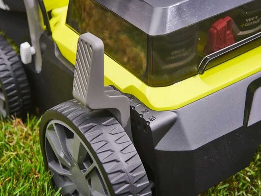 ryobi-ry18sfx35a-0-scarificateur-batterie-sans-batterie-ni-chargeur-caractristiques-gnrales--50379_2_1717681744_IMG_6661be50b720e