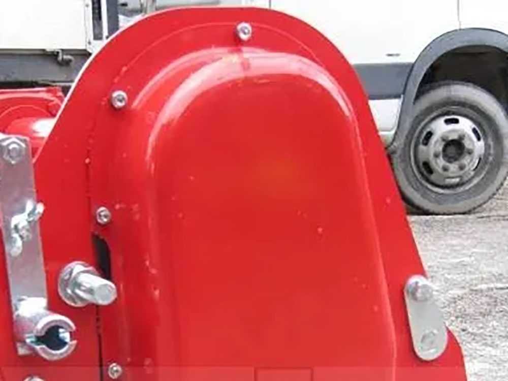 top-line-ur-132-fraise-rotative-pour-tracteur-srie-medium-dport-mcanique-transmission-et-autres-caractristiques--4326_2_1667812067_IMG_6368cae399714