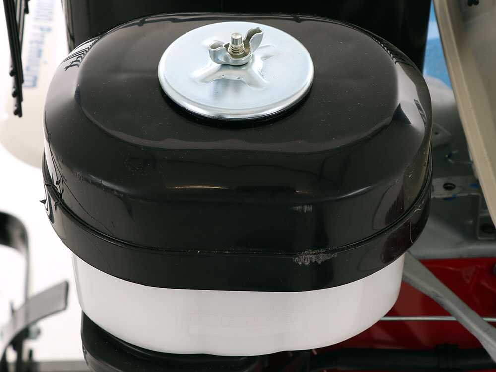 agt-13000-motobineuse-essence-13-cv-honda-gx390-389-cm-vitesses-2-1-marche-arrire-moteur-honda-gx-390--27717_9_1617352122_IMG_6066d5bac5810