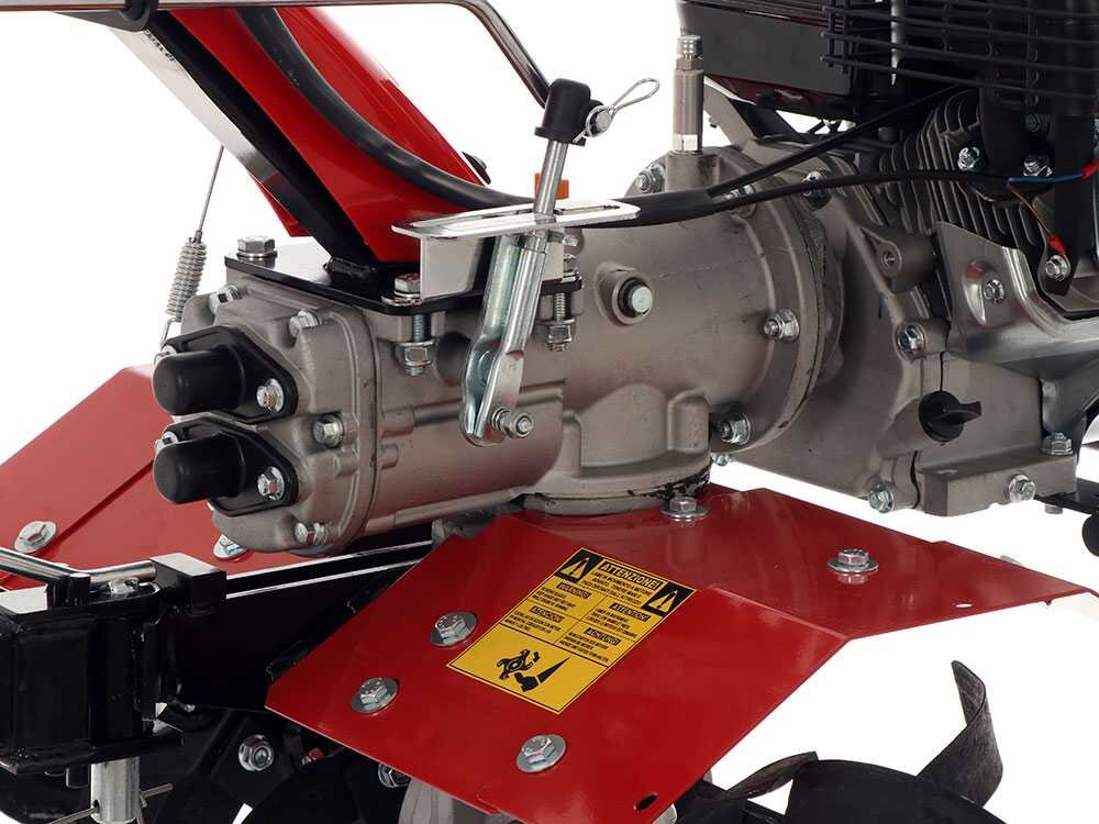 benassi-bl106h-motobineuse-essence-6-5-cv-moteur-honda-gx200-bote-vitesse-3-1-engrenages-bain-d-huile--34169_7_1650537341_IMG_6261337d3cff7