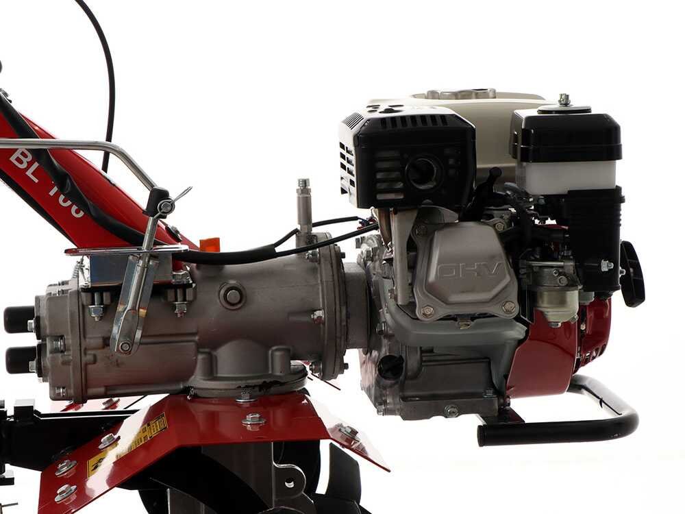 benassi-bl106h-motobineuse-essence-6-5-cv-moteur-honda-gx200-bote-vitesse-3-1-engrenages-bain-d-huile--34169_7_1650545330_IMG_626152b2e0a13