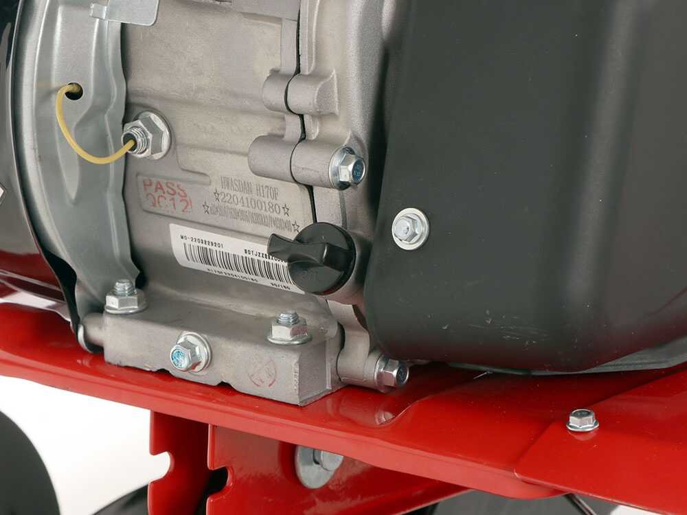 benassi-bl365-c-motobineuse-essence-7-cv-moteur-hwasdan-h170f-moteur-hwasdan-h170f-de-212cm3--40399_8_1678279101_IMG_640881bd93cd1
