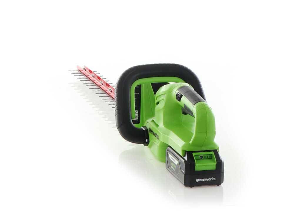 greenworks-g24ht56-taille-haie-batterie-au-lithium-24-v-8-ah-lame-de-56-cm-taille-haies-batterie-greenworks-g24ht56-avec-lame-de-56-cm--67539_0_1760605141_IMG_68f0b3d5d52b6