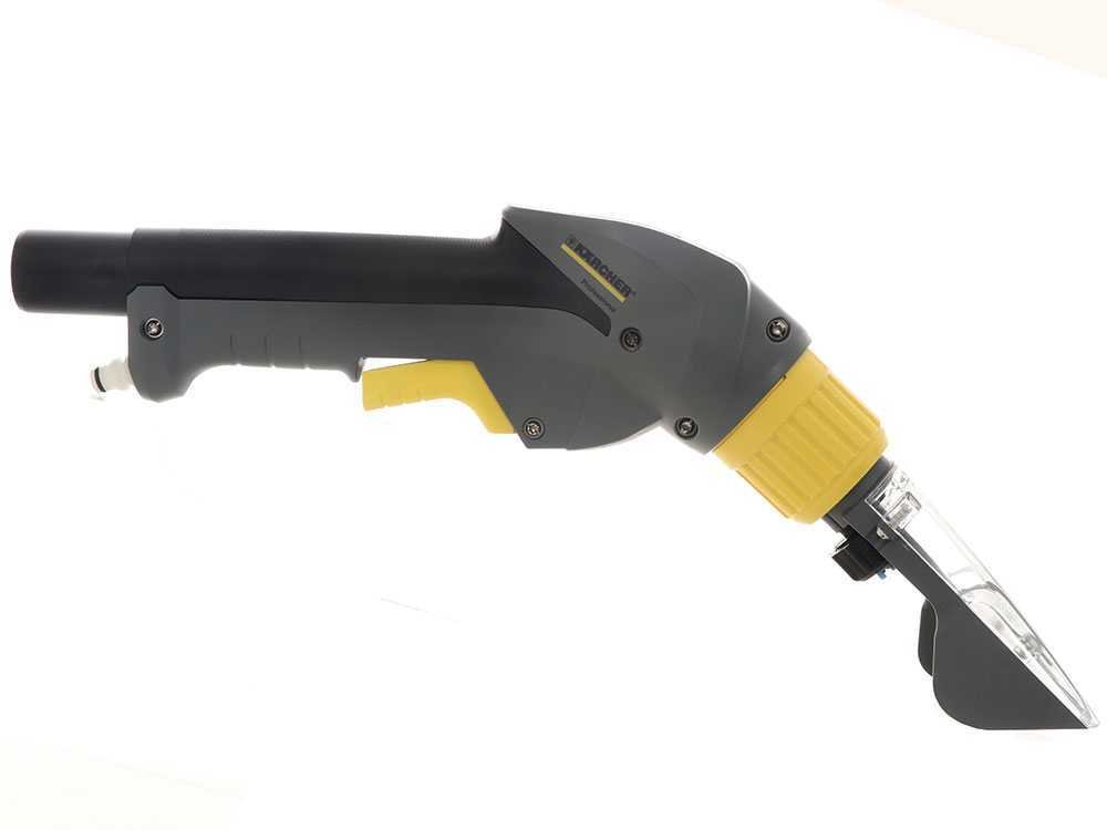 karcher-pro-tessili-puzzi-10-1-c-nettoyeur-de-tapis-et-moquettes-puissance-1250w-tension-220-240-autres-caractristiques--17943_2_1567669057_17921_2_1567520076_IMG_7463