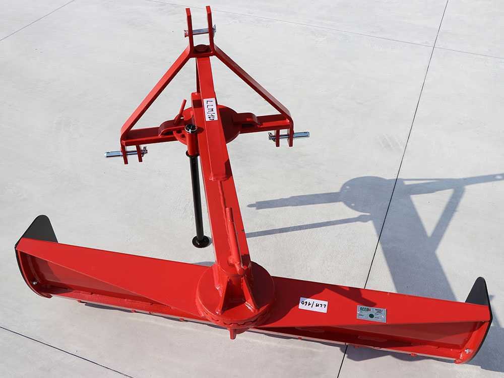 lame-niveleuse-pour-tracteur-agrieuro-llm120-srie-mdium-pivot-d-attelage-et-pelle-rotatifs-lame-niveleuse-pour-tracteur-agrieuro-llm120-lame-120-cm--15590_5_1549880723_IMG_8946