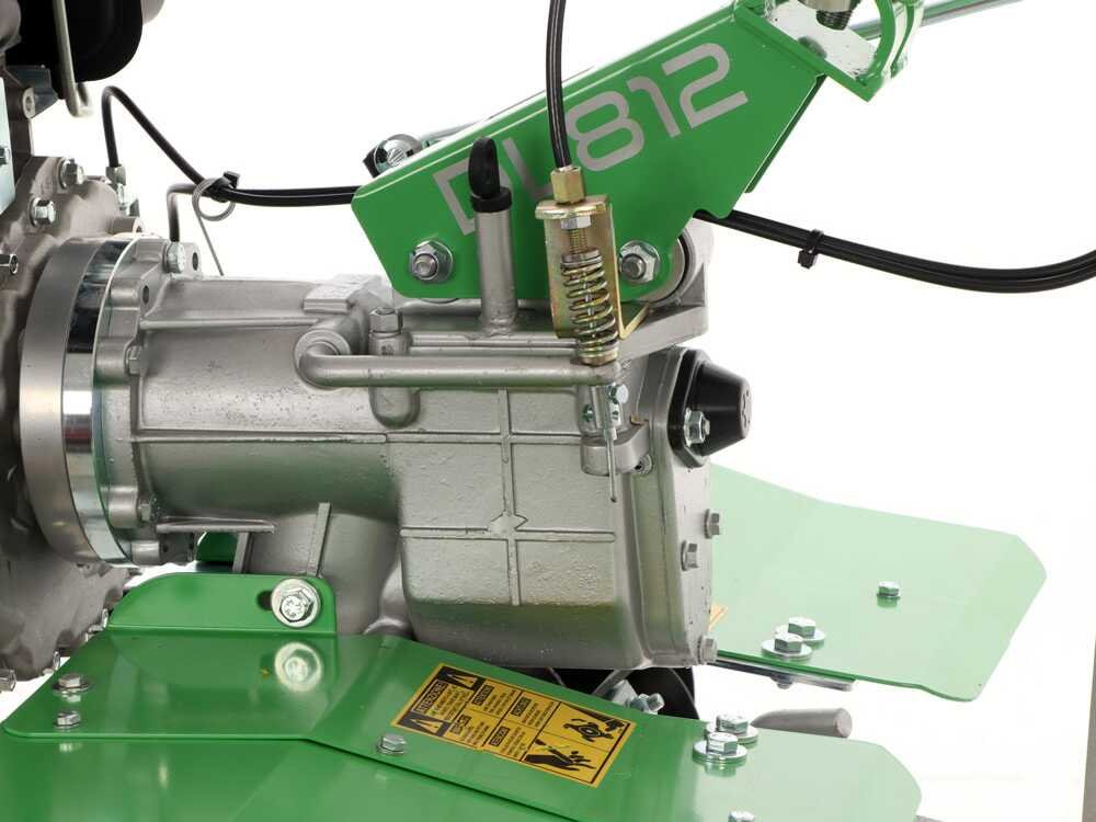 lampacrescia-mgm-dl812-motobineuse-essence-6-5-cv-honda-gp200-transmission-suprieure-et-bote-vitesses--40698_9_1679063247_IMG_641478cfc0c47