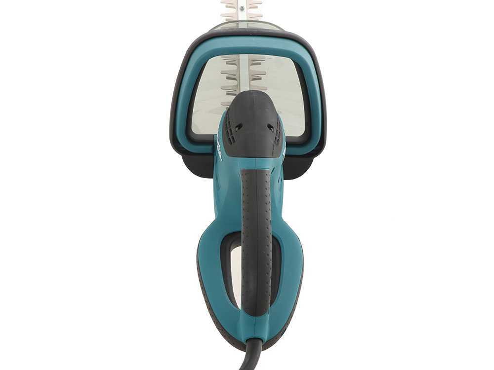 makita-uh7580-taille-haie-lectrique-avec-lamier-de-75-cm-670w-lamier-de-75-cm-et-prise-en-main--17320_2_1561989117_17311_2_1561986659_IMG_9876