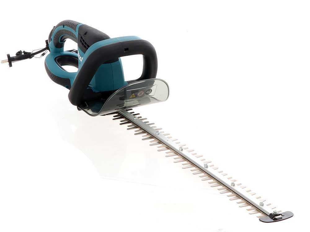 makita-uh7580-taille-haie-lectrique-avec-lamier-de-75-cm-670w-taille-haie-lectrique-makita-uh7580--17320_0_1561989117_17311_0_1561986572_IMG_9860