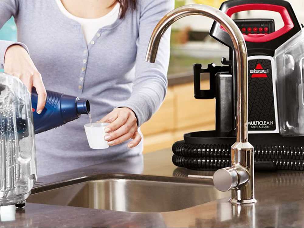 nettoyeur-pour-tapis-bissell-multiclean-spot-stain-330w-pour-les-escaliers-les-tissus-d-ameublement-les-voitures-et-les-tapis-caractristiques-principales--33153_2_1645447774_IMG_62138a5e55832